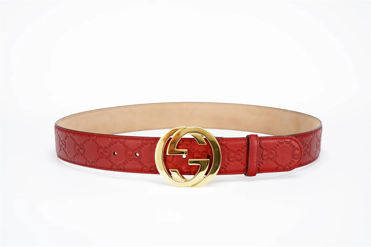 Gucci GG Marmont Cinto de couro vermelho com relevo 8