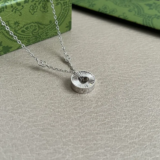 Gucci GG Marmont Sunburst Disc Heart Pendant Necklace 2