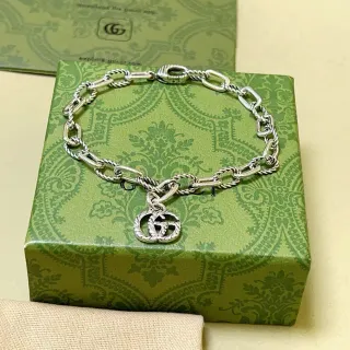 Gucci GG Marmont سوار ربط حبل ملتوي فضي