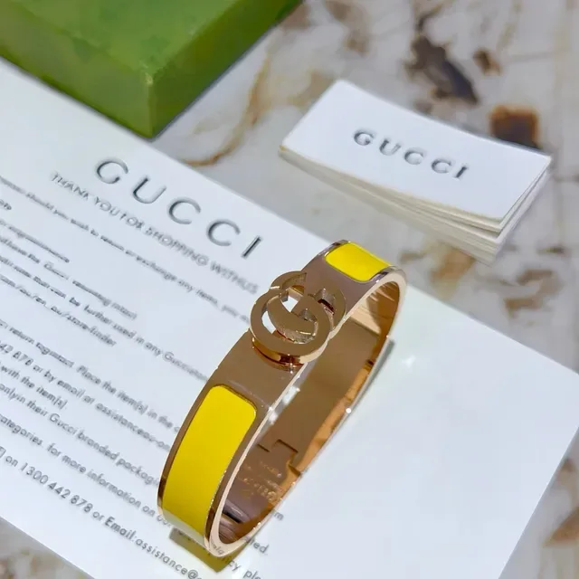 Gucci GG Marmont Pulsera Bisagra Esmalte Amarillo Oro Rosa 4