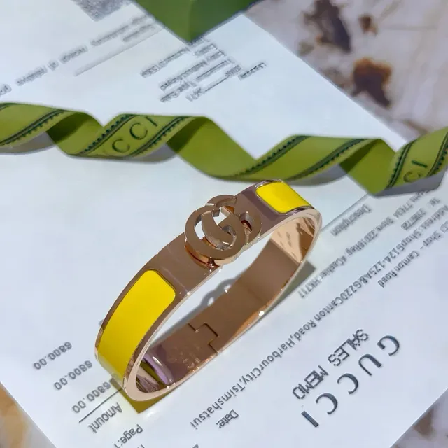 Gucci GG Marmont Pulsera Bisagra Esmalte Amarillo Oro Rosa 6