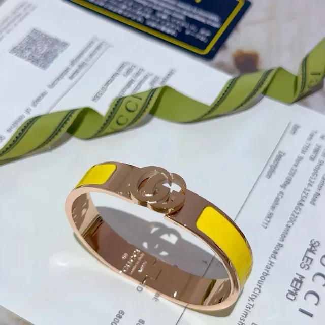 Gucci GG Marmont Pulsera Bisagra Esmalte Amarillo Oro Rosa 9