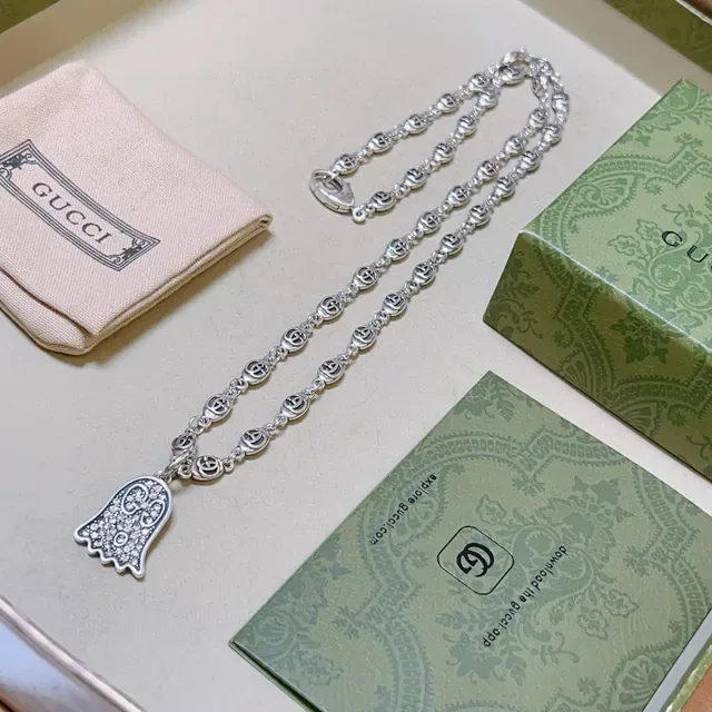 Gucci Ghost Interlocking G-Link Crystal Pendant Necklace 7