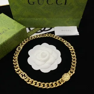 Gucci গোল্ড-টোন Interlocking G Curb Chain নেকলেস