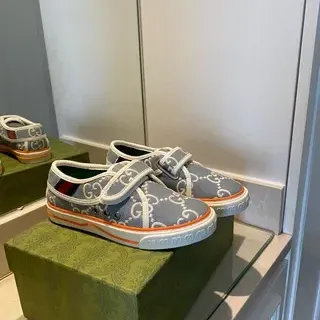 Gucci gris naranja GG Monogram Print cierre con correa Velcro zapatillas lifestyle