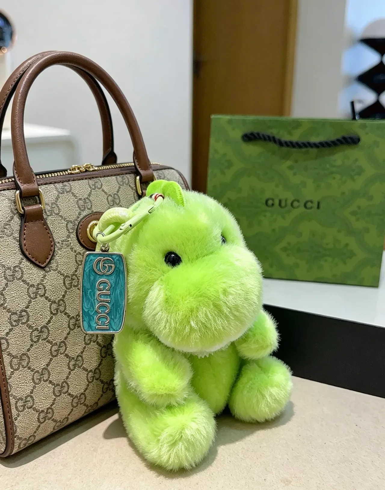 Gucci Bolso verde azul peluche animal suave ligero 5