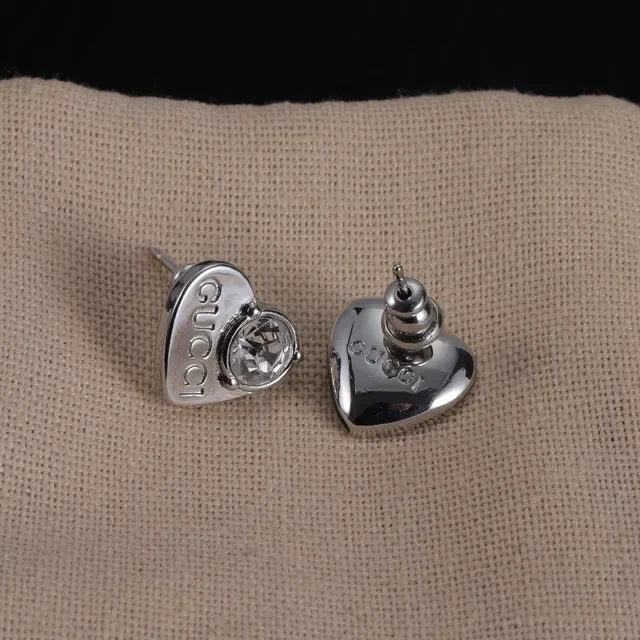 Gucci Heart-Shaped Crystal Stud Earrings 2