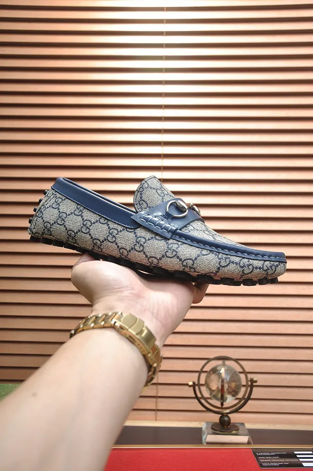 Gucci Horsebit 1955 Beige and Navy mocassins 4