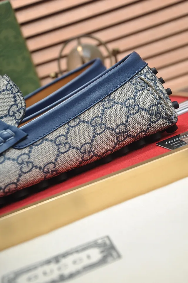 Gucci Horsebit 1955 Beige and Navy mocassins 9