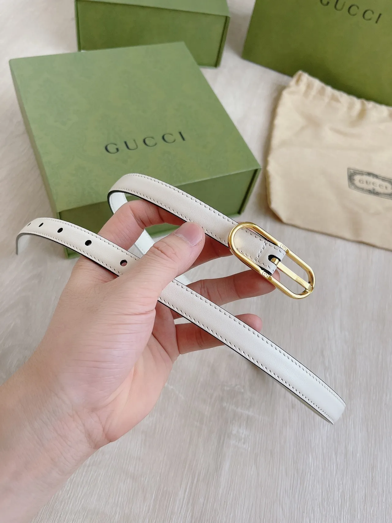 Gucci Horsebit 1955 ভূরা সোনা স্লিম প্রোফাইল আইভরি চামড়া বেল্ট 2