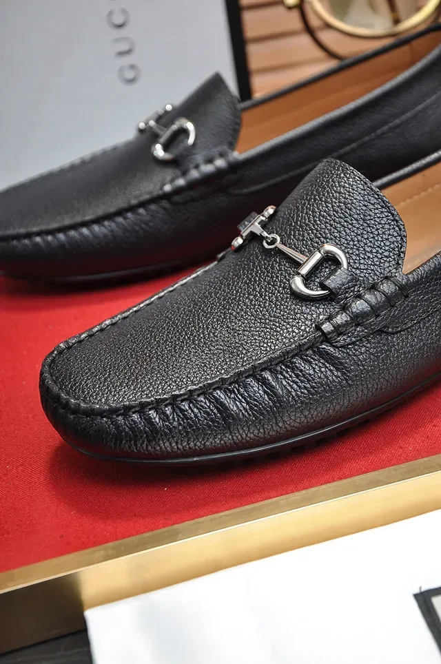 Gucci Horsebit 1955 काले छिलके वाले चमड़े के लोफर 3