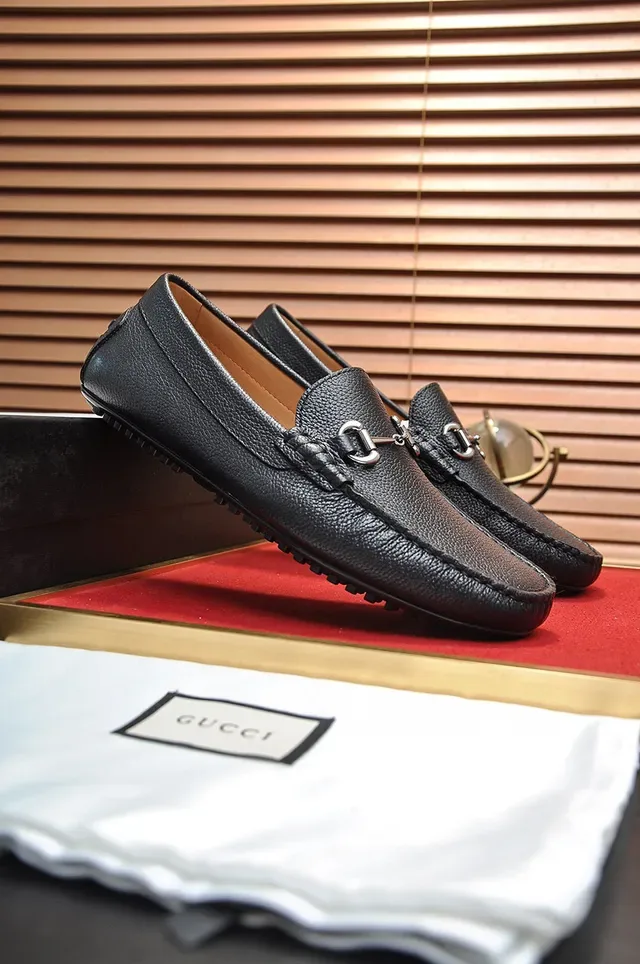 Gucci Horsebit 1955 काले छिलके वाले चमड़े के लोफर 8