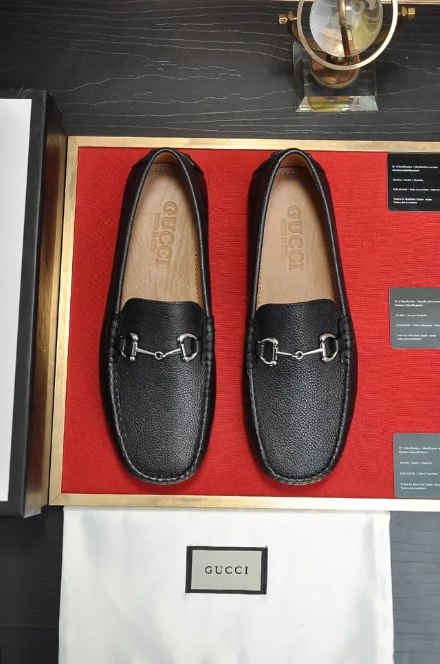 Gucci Horsebit 1955 काले छिलके वाले चमड़े के लोफर 9