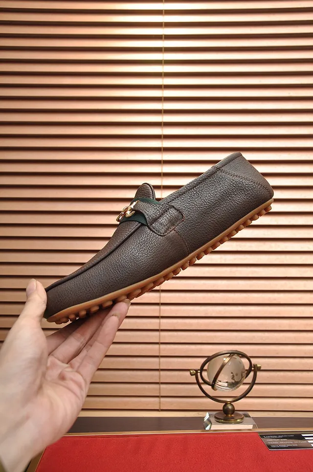 Gucci Horsebit 1955 Mocassins de couro marrom com textura de grão 6