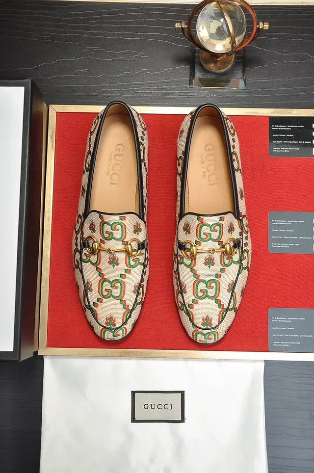 Mocassins Gucci Horsebit 1955 GG Monogram Beige 9