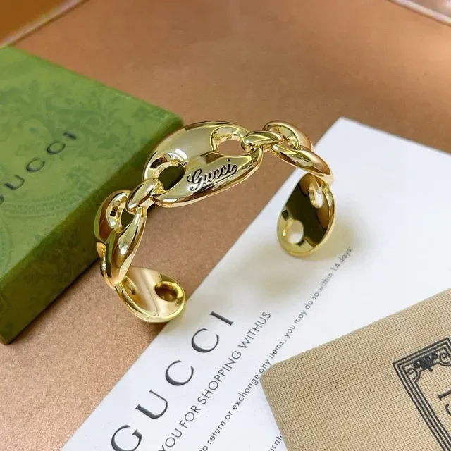 Gucci Horsebit 1955 Gold-Tone Interlocking Link Bracelet 7