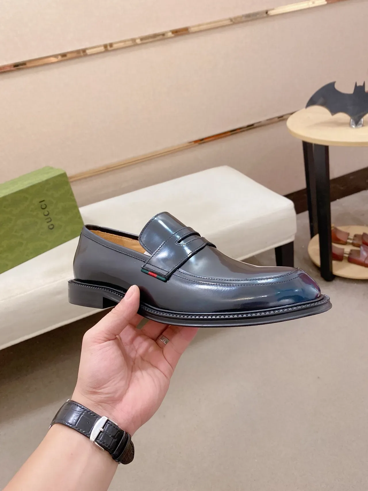Gucci Horsebit 1955 海军蓝漆皮便士乐福鞋 4