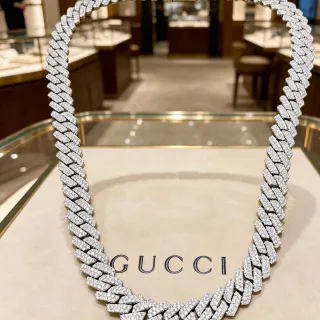 Gucci Pavé-Diamond Curb-Link Chain Necklace