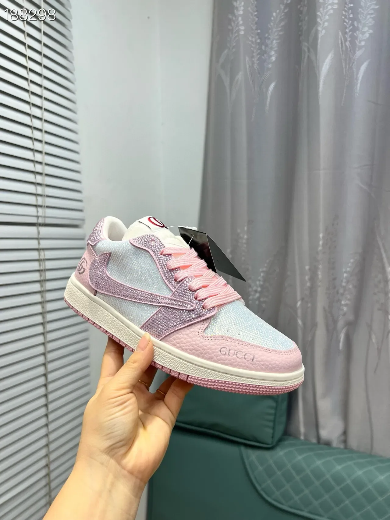 Gucci Tênis Lifestyle Rosa Prata com Cristais Malha Iridescente 6