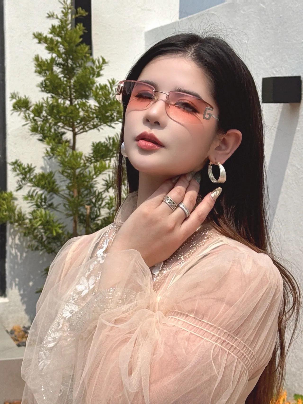 Gucci نظارات شمسية وردية فضية بدون إطار 6