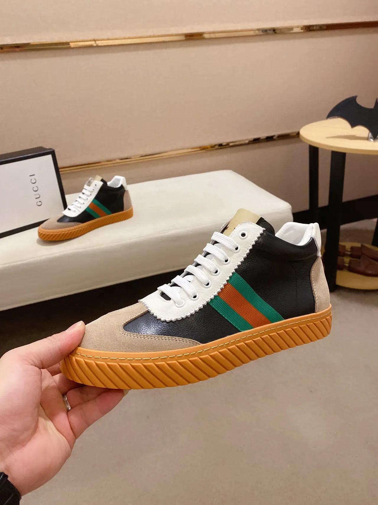 Gucci Rhyton काले भूरे हरे नारंगी Web Stripe लाइफस्टाइल स्नीकर 8