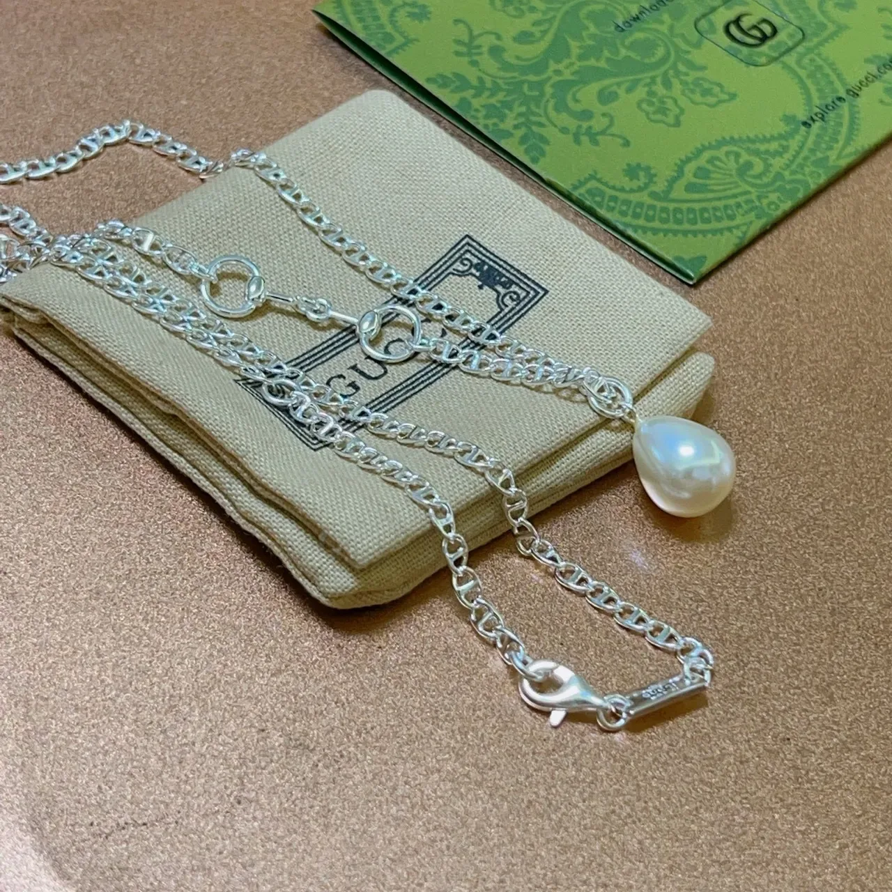 Gucci Collier Chaîne Argent Pendentif Perle Simple 6