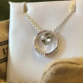 Gucci Silver Interlocking Double-Ring Pendant Engraved Branding Necklace