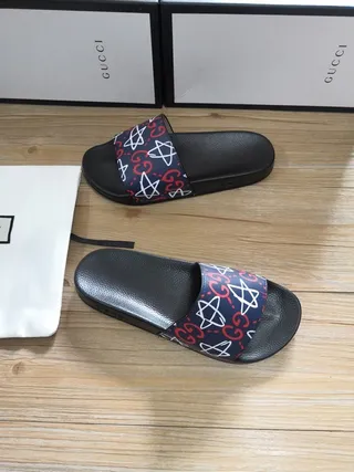 Gucci Slide Black and Navy GG Star Print Slippers 7