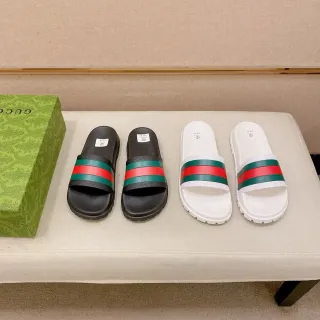 Gucci Slide Negro Blanco Suela de Goma Banda Web Rayada Correa Sandalias