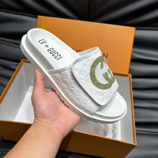 Gucci Slide Blanco Verde Ejército Embossed Monogram Interlocking G Logo Sandalias