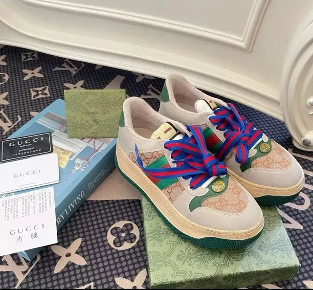 Gucci Tennis 1977 Beige Green Web Stripe Tênis Lifestyle 3