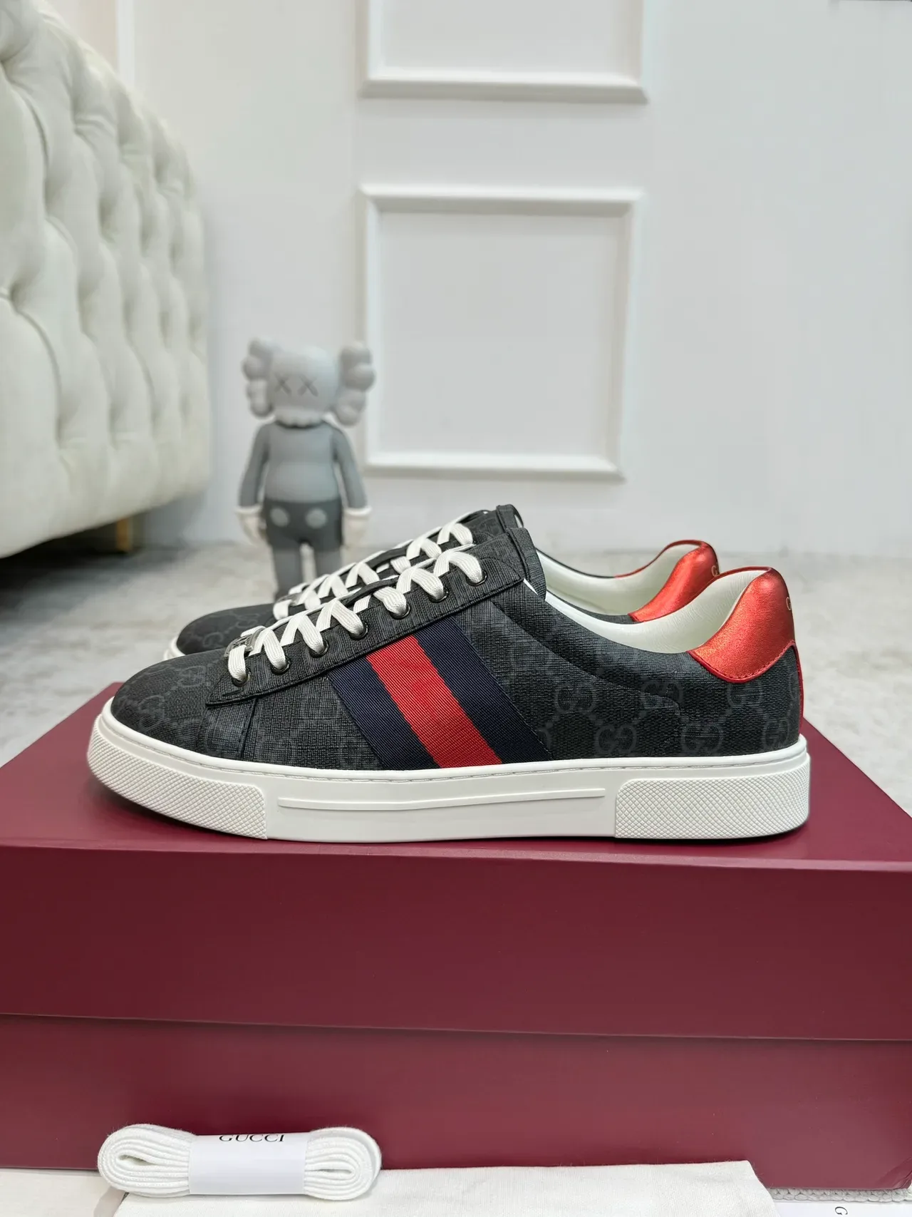 Gucci Tennis 1977 Black Red Web Stripe Lifestyle Sneakers 4
