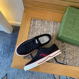 Gucci Tennis 1977 Zapatillas lifestyle navy y rojo con rayas web