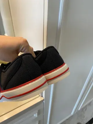 Gucci Tennis 1977 Sneakers lifestyle bleu marine et rouge avec rayures web 8