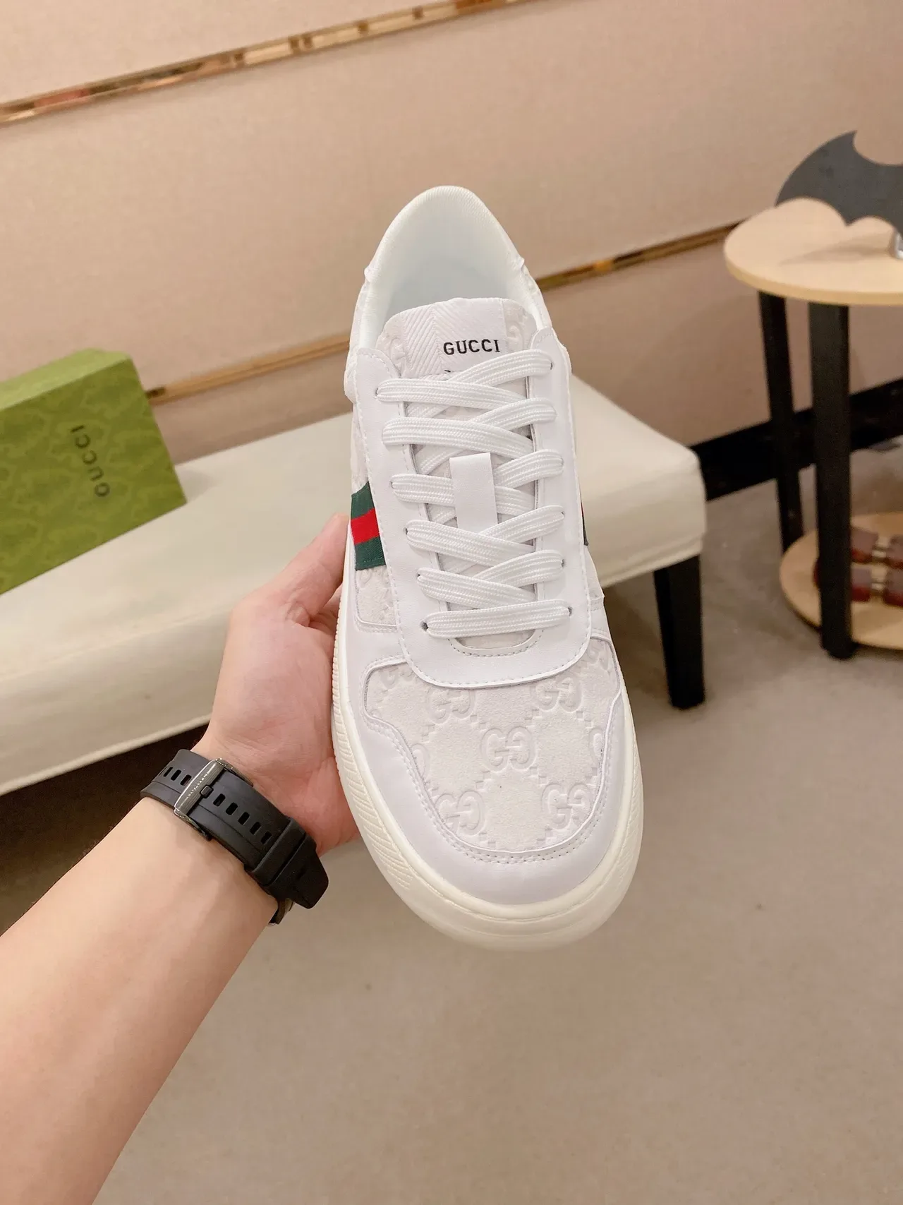 Gucci Tennis 1977 Zapatillas Lifestyle Blancas Verdes Rojas Web 5
