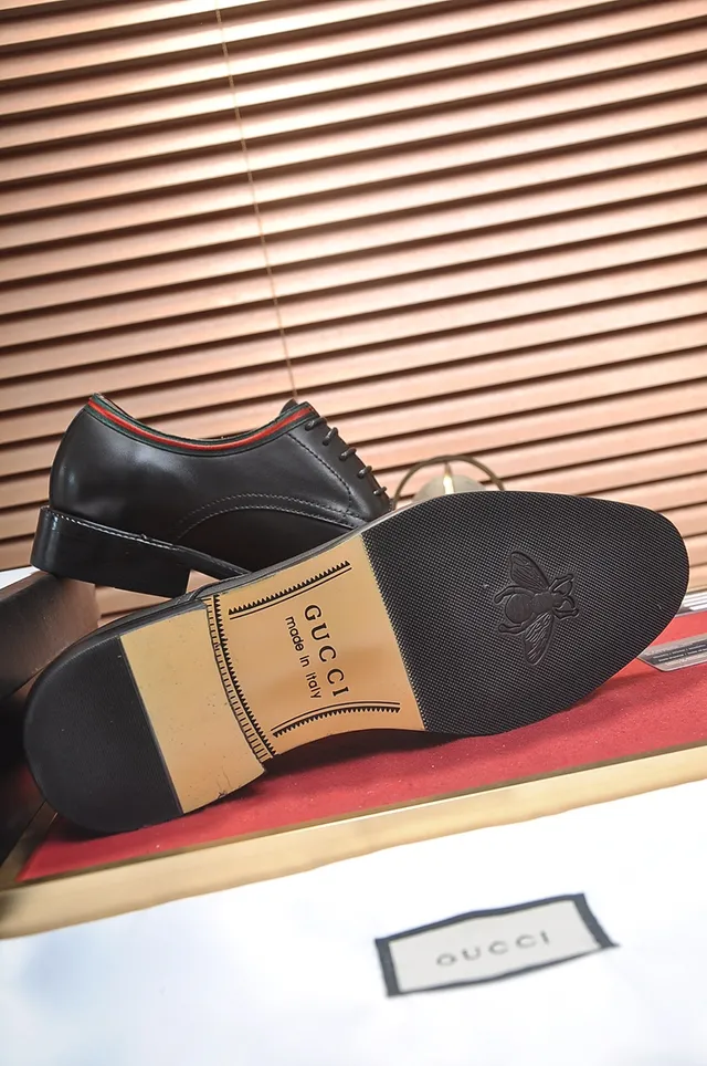 Gucci Web-Trimmed Oxford أسود أحمر كاب توي كولار أكسفورد أحذية 3