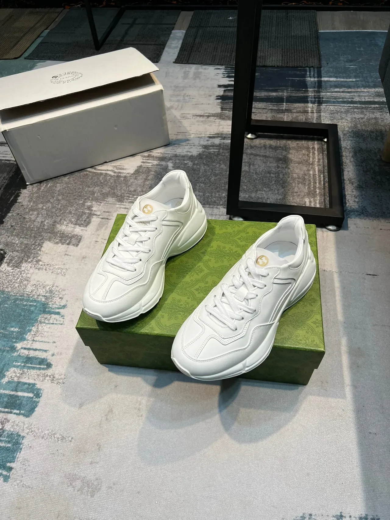 Gucci White Monochrome Sculpted Sole Chunky Sneakers 2