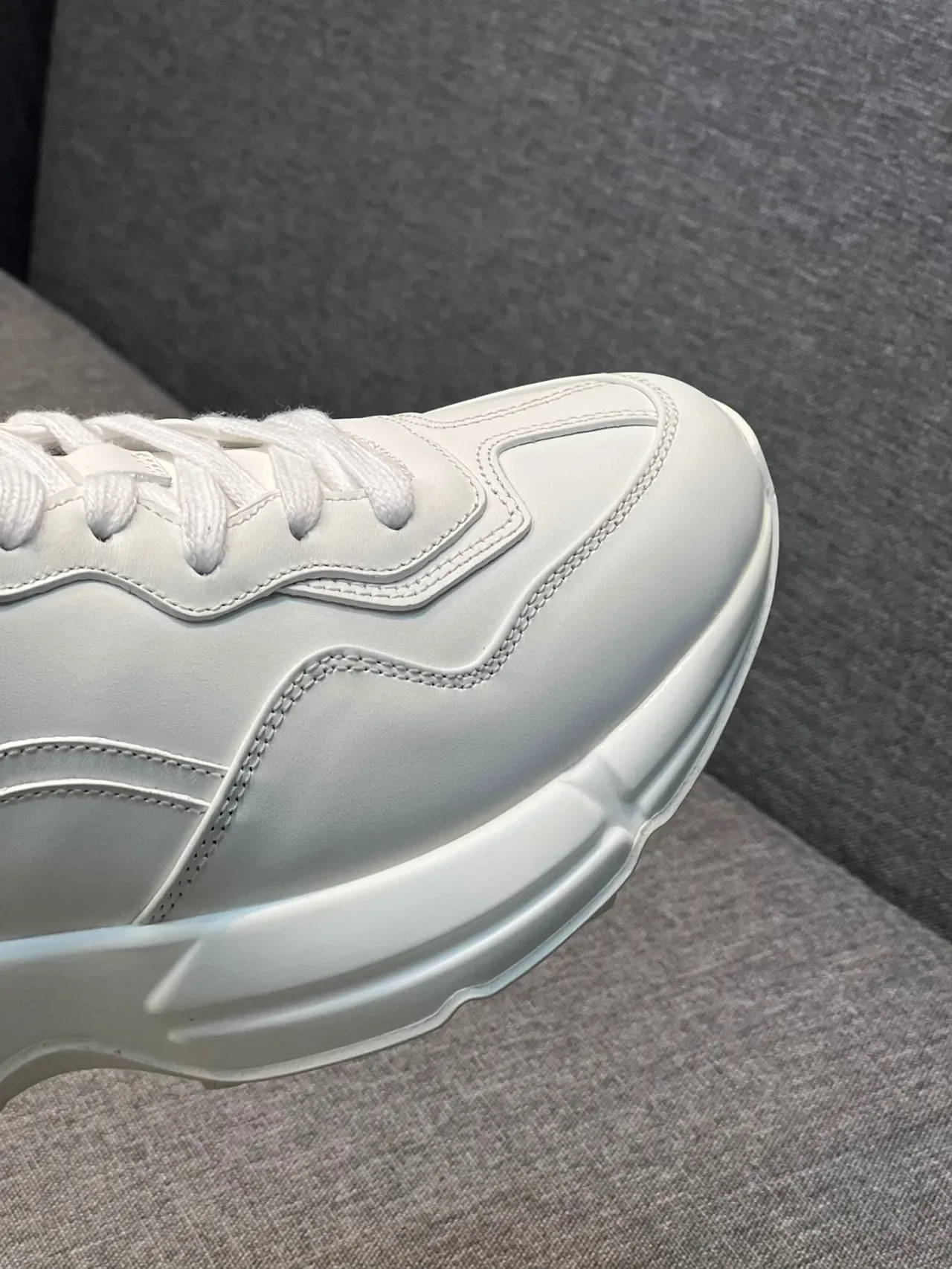 Gucci White Monochrome Sculpted Sole Chunky Sneakers 4