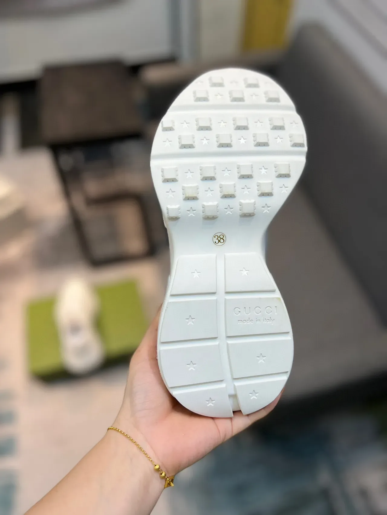 Gucci White Monochrome Sculpted Sole Chunky Sneakers 9