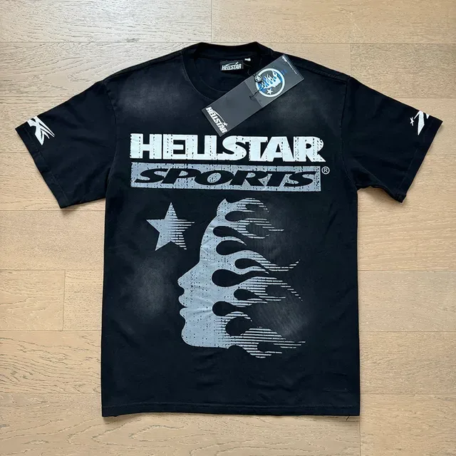 Hellstar Sports 火焰图案黑色运动套装 2