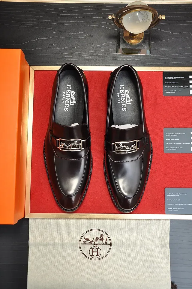 Hermès Black Gold Polished Leather Metal H-Buckle Strap Loafer 9