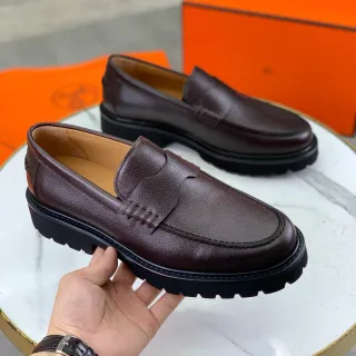 Hermès বাদামী কালো দানেদার চামড়া পেনি স্ট্র্যাপ লোফার