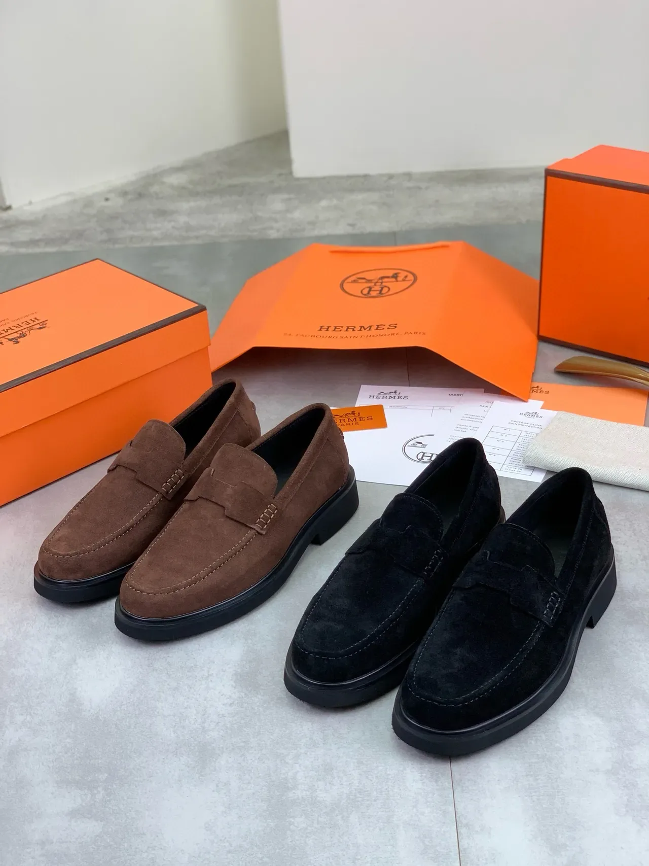 Hermès Marrom Preto Camurça Penny Loafer 2