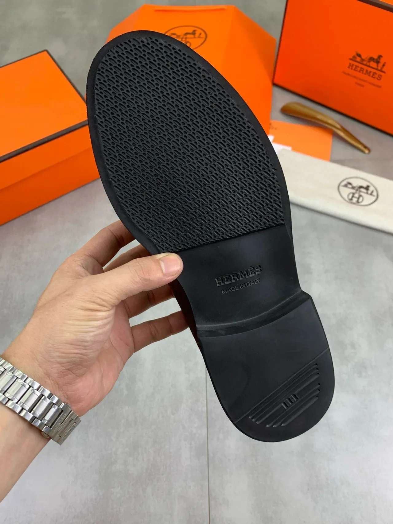 Hermès Marrom Preto Camurça Penny Loafer 4