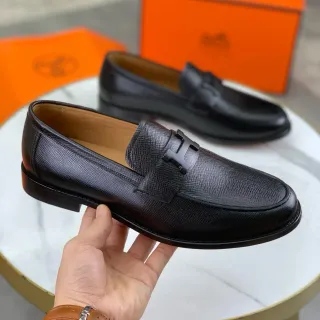Hermès H-Buckle 黑色纹理皮革乐福鞋