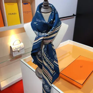 Hermès नेवी बीज छापा हुआ नौटिकल मोटिफ डबल-फेस्ड रेशम स्कार्फ