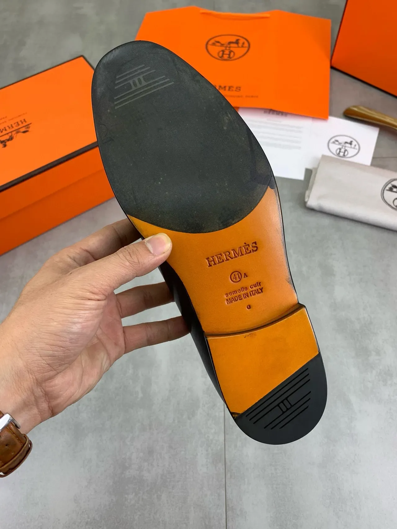 Hermès Oran Cuir Noir H-Buckle Loafers 3