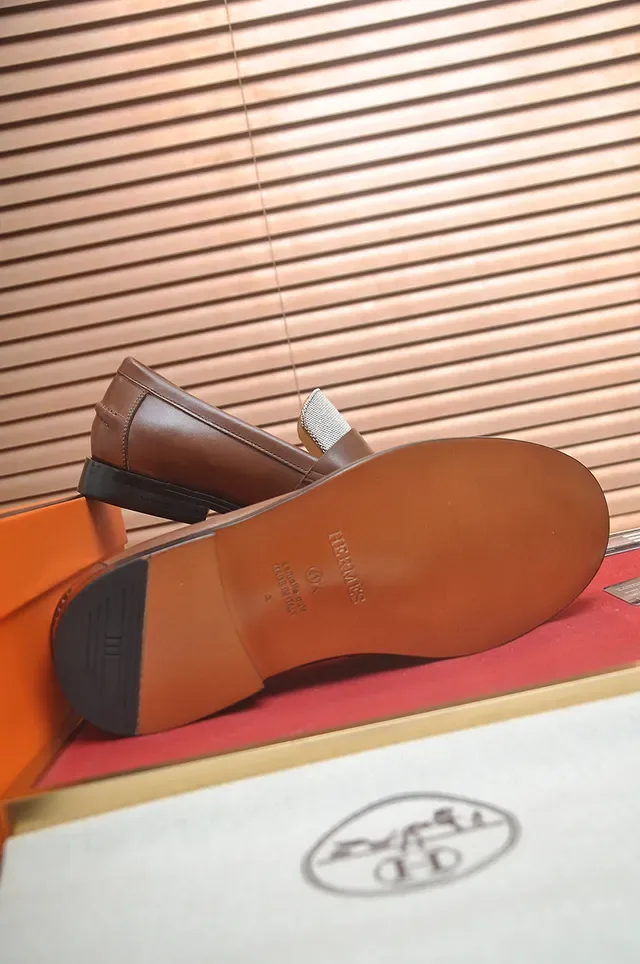 Hermès Oran 棕色和米色纹理面料两色乐福鞋 4