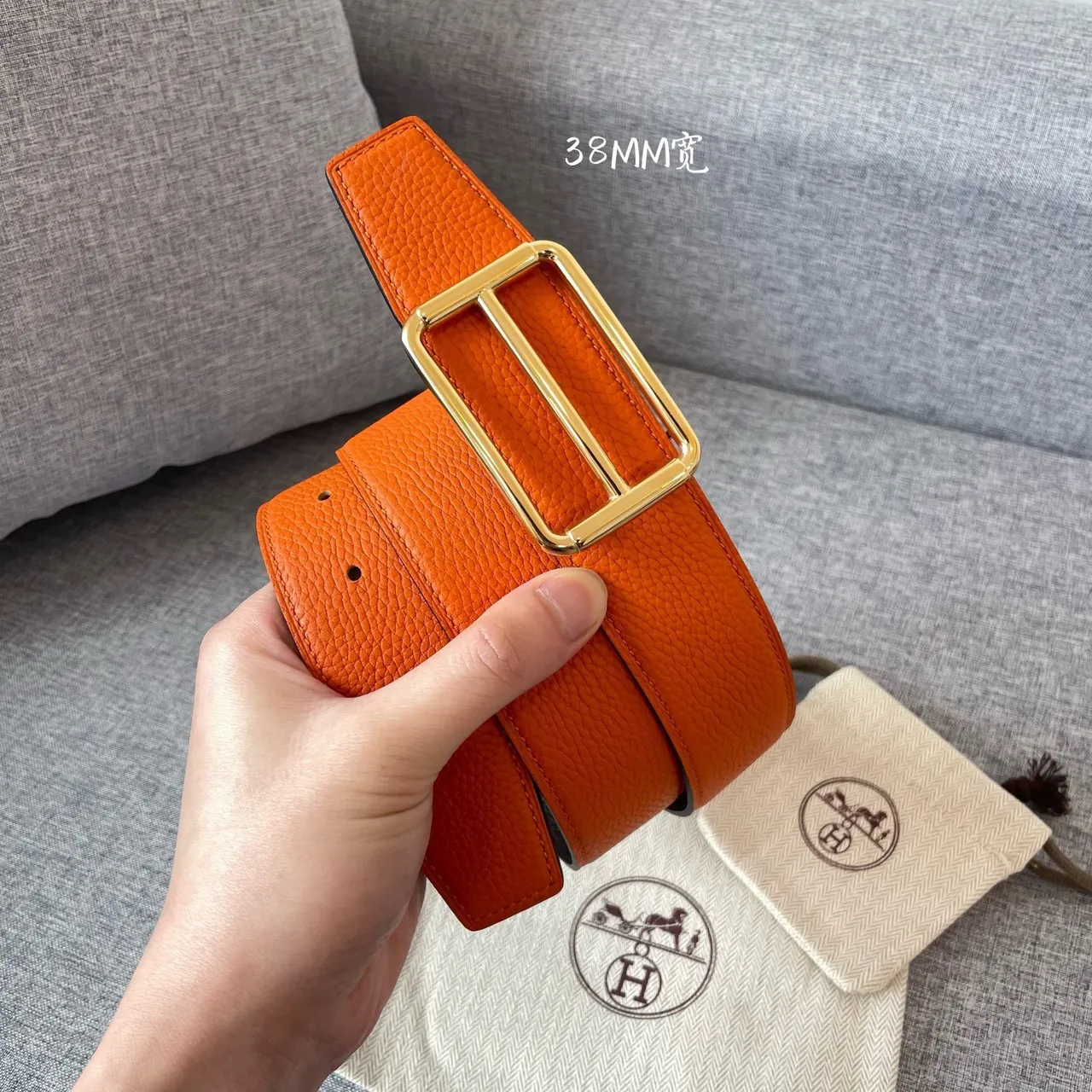 Hermès 双扣可翻转黑色和橙色皮革腰带 5