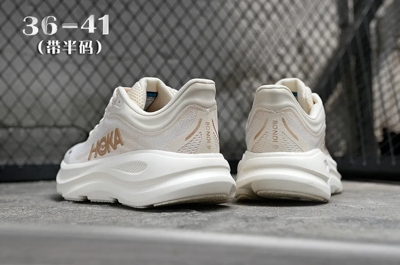 Hoka 米白金 工程针织鞋面 雕塑白色中底 跑鞋 6